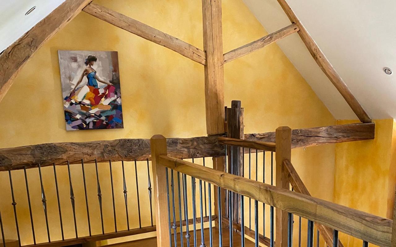 Le Domaine De Tizo 호텔 Saint-Victor-de-Morestel 외부 사진