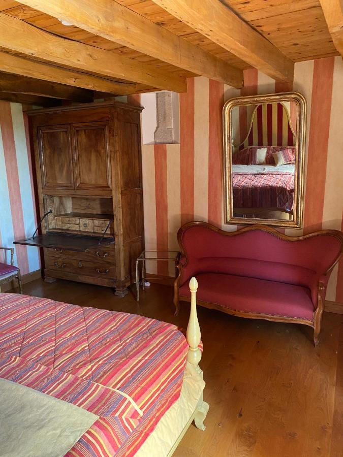 Le Domaine De Tizo 호텔 Saint-Victor-de-Morestel 외부 사진